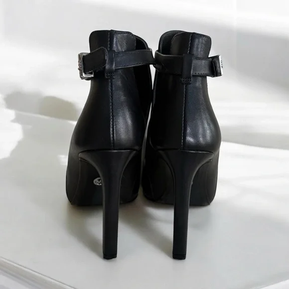 NWOT Michael Kors Black Lawson Open Toe Stiletto Heel Ankle Boots! Size 6! - Picture 6 of 12